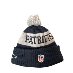 New Era NFL New England Patriots Blue Gray Knit Pom Pom Beanie Hat Men Sz OS